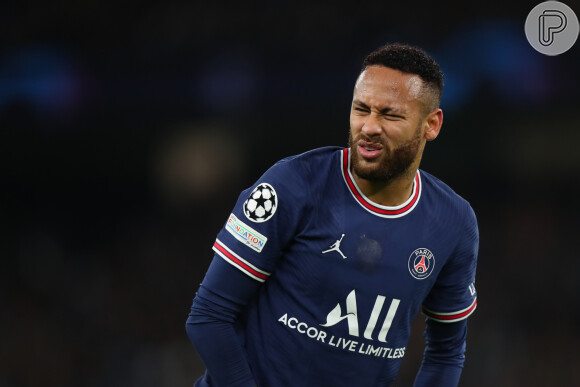 No dia 21 de junho, o avião de Neymar precisou fazer um pouso de emergência