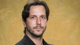Vilão Teodoro em 'Renascer', Vladimir Brichta faz alerta sobre relações com 'homens difíceis'. 'Um perigo'