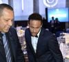 Pai de Neymar, Neymar Santos também foi envolvido em polêmica sobre festinha com garotas de programa