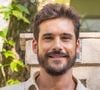 Nicolas Prattes reagiu por pergunta íntima sobre tamanho do 'piu-piu' na web