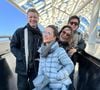 Sandy viajou para a Disney com o filho, o ex-marido, Lucas Lima, e os pais